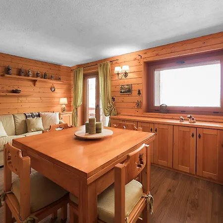 Maison Cleo Elegant Апартаменти *